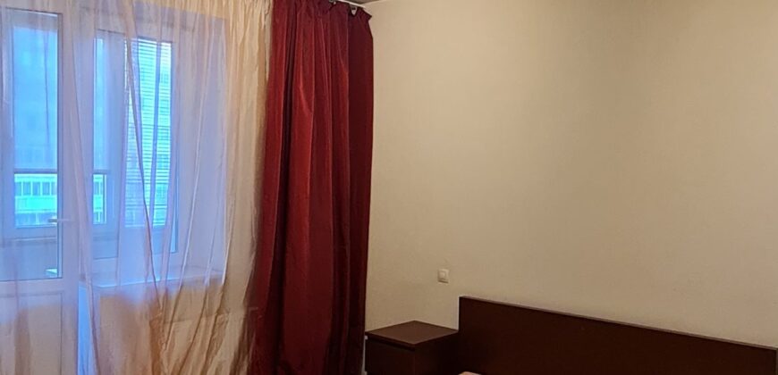 Сдается 1 комн квартира, 2Е — 47м2 в элитном, малонаселенном доме Луначарского 54.