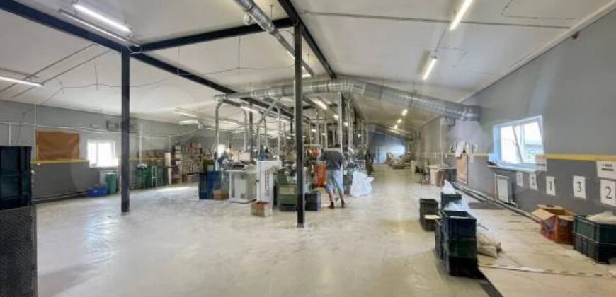 Продажа готового производственно-складского комплекса 2203,9м2 на участке 0,65Га в Лаголово.