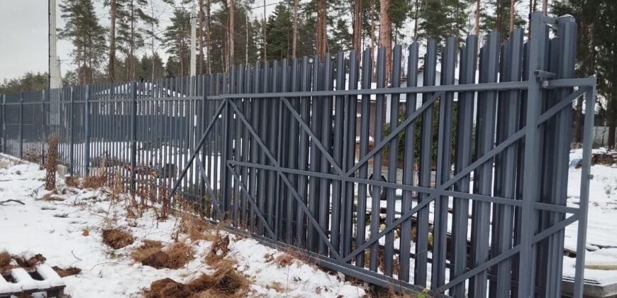 Продается ЗУ со всеи коммуникациями в СНТ Сосновый Бор, Куйвозовское СП.