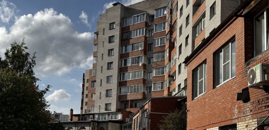 Прямая продажа 1 комнатной квартиры в кирпичном доме на пр. Просвещения, д. 53, к. 1.