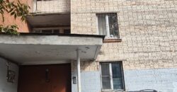 Продается 2-х комнатная кв 46м2 в кирпичном доме на кл. Народная, д.48.