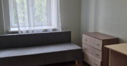 Продается 2-х комнатная кв 46м2 в кирпичном доме на кл. Народная, д.48.