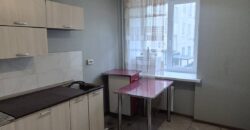 Продается 2-х комнатная кв 46м2 в кирпичном доме на кл. Народная, д.48.