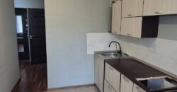Продается 2-х комнатная кв 46м2 в кирпичном доме на кл. Народная, д.48.